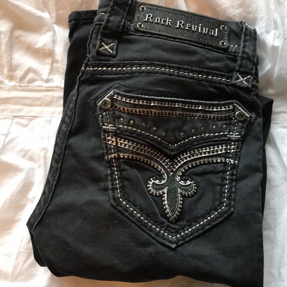 Rock Revival Jeans - Picture 1 of 5